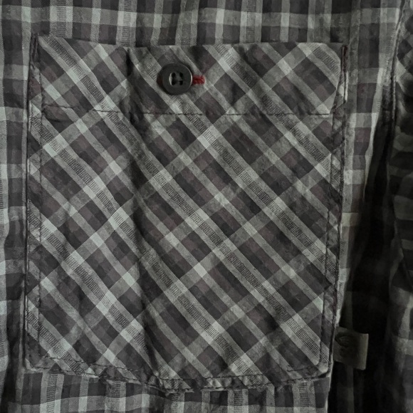 Mountain hardware men’s plaid button up - Picture 2 of 11